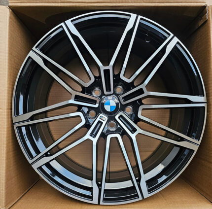 8Jx18″ ET35 5X112 66.6mm<br>BMW