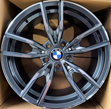 8Jx18″ ET30 5X112 66.6mm<br>BMW